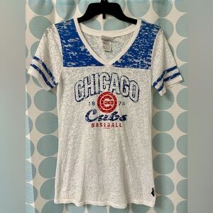 Chicago Cubs Women’s Burnout Shirt, Size M